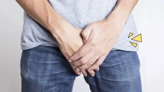 gejala gonore pada pria, termasuk penyebab, diagnosis, dan pengobatan testis bengkak yang merupakan salah satu komplikasi serius.